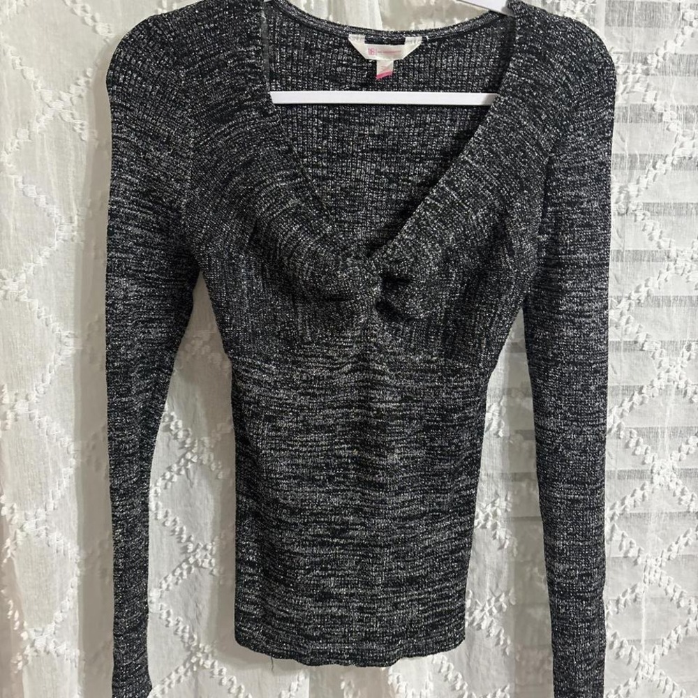 Sparkly Black and grey knit sweater‎